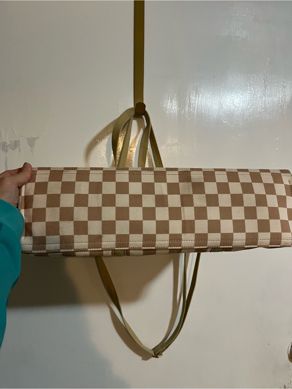 Neutral Checkered Tote Bag - Picture 5 of 15